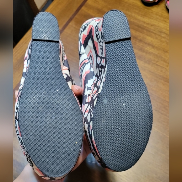 Urban Planet Lace Up Bootie Wedge Heels NWOT - Picture 4 of 4